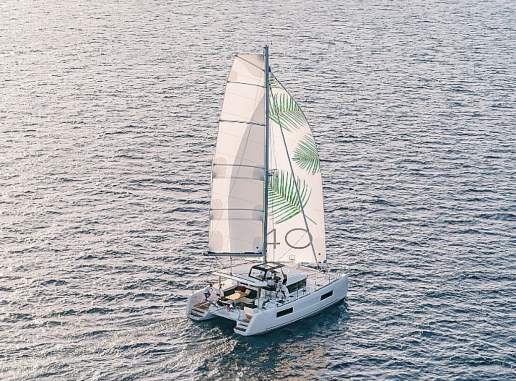 Lagoon 40